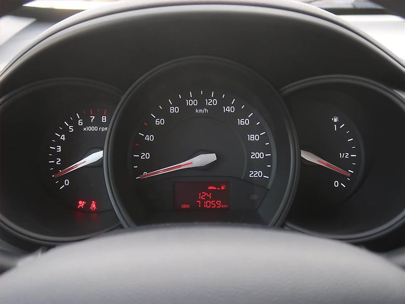 Kia Rio (2013) 1.25 CVVT, Serv.kniha - fotka 11 z 14