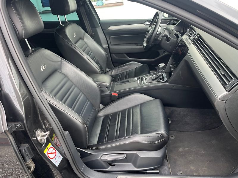 Volkswagen Passat (2017) 2.0 TDI R-Line LED , NAVI - fotka 13 z 14