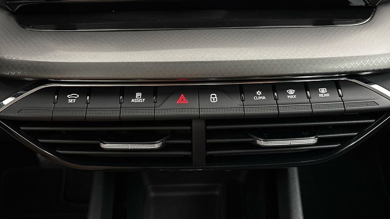 Škoda Octavia 2.0 TDI DSG Ambition - fotka 13 z 23