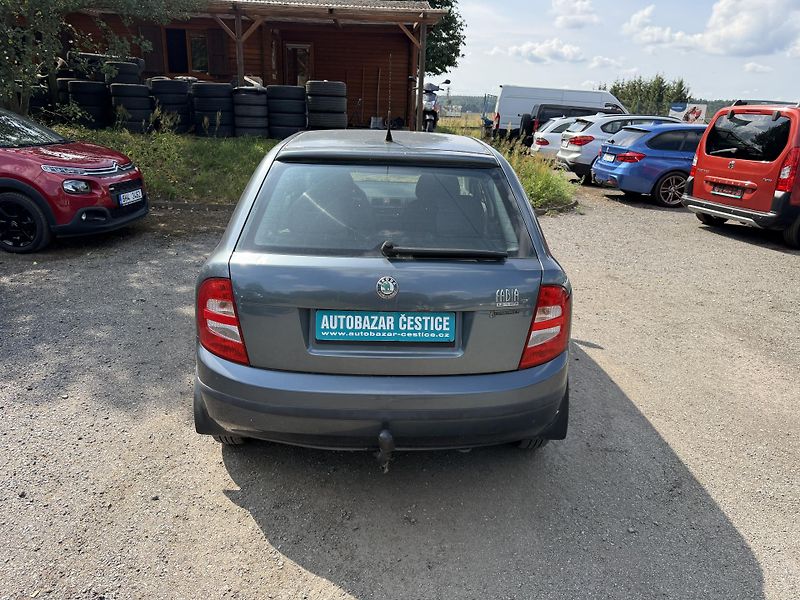 Škoda Fabia 1.2i - fotka 4 z 16