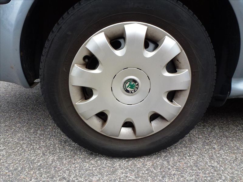 Škoda Octavia 1,9 TDI 81KW Tažné zařízení - fotka 39 z 42