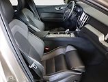 Volvo XC60 (2023) B4 AWD - náhled 9