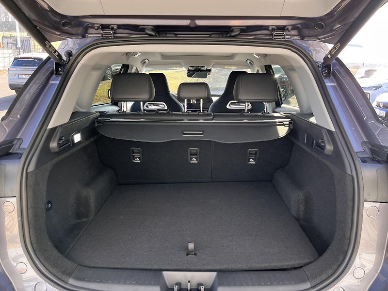 Chery Tiggo 7 (2026) 1,6 UNIQUE 4x4 VÝPRODEJ! - fotka 31 z 36