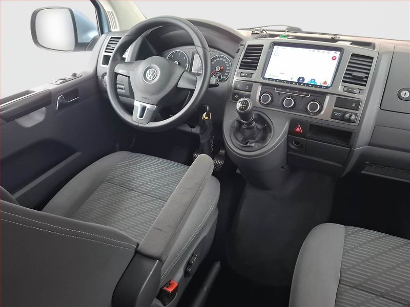 Volkswagen Multivan (2013) BlueMotion 2.0 TDI - fotka 7 z 16