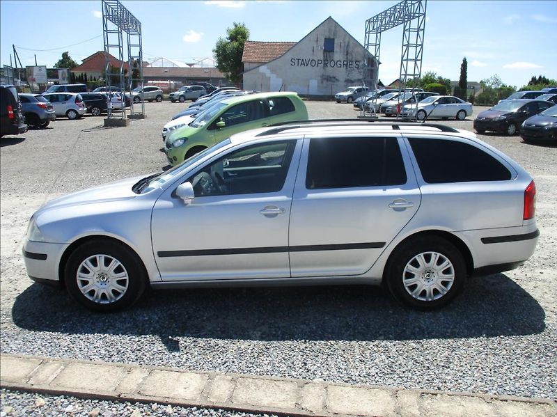 Škoda Octavia 1,9 TDI, klimatizace,serviska, - fotka 8 z 37