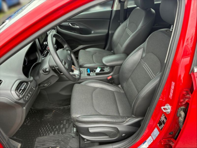 Hyundai i30 1,5 T-GDI M.Hybrid Style AT - fotka 6 z 10