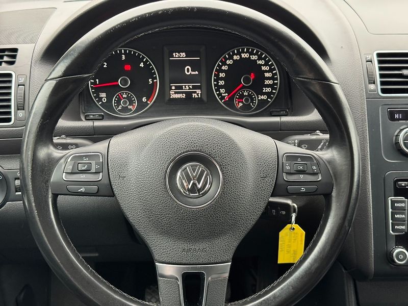 Volkswagen Touran (2014) Comfortline 1.6 TDI 77kW - fotka 16 z 29