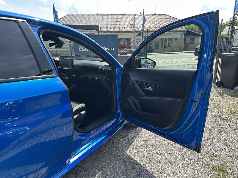 Peugeot 208 electric drive 100kW e GT Line - fotka 24 z 25