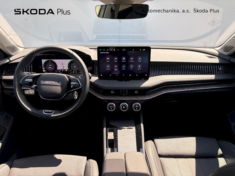 Škoda Superb (2025) DSG 2.0 TDI / 110kW / L&K - fotka 5 z 35