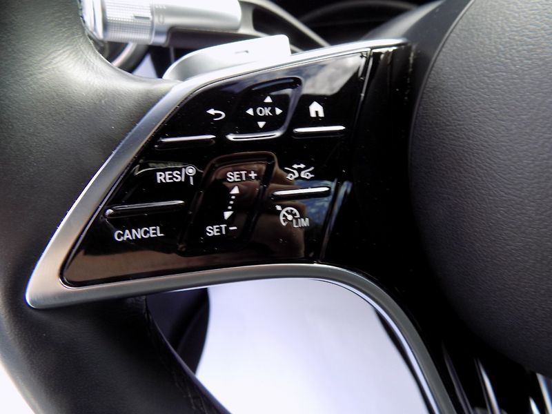 Mercedes-Benz EQS (2022) 580/AMG-Line/4-Matic/Full-LED/ - fotka 26 z 47