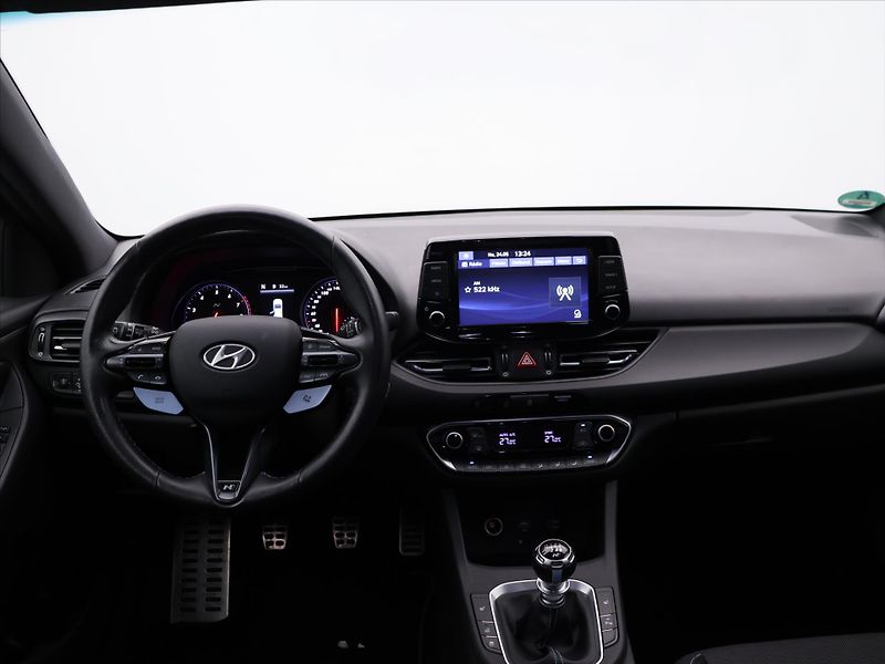 Hyundai i30 2,0 TGDI 206kW N Performance - fotka 24 z 33