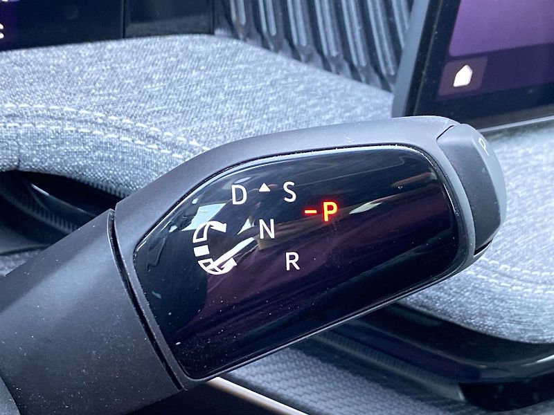 Škoda Superb (2025) Combi 1.5 TSI DSG Selection - fotka 17 z 38