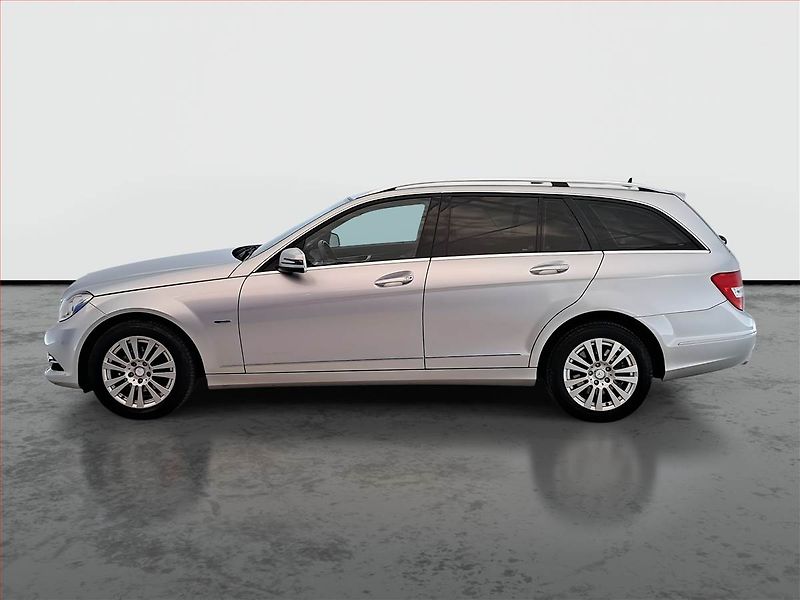 Mercedes-Benz Třídy C (2011) Elegance C 220 CDI, Automat - fotka 3 z 19