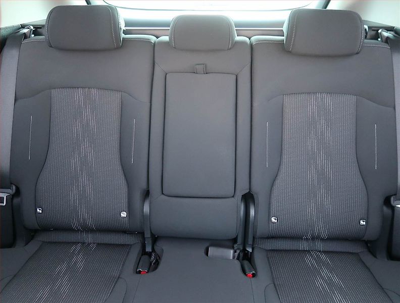 Kia Sportage (2025) 1.6 T-GDI - fotka 10 z 25