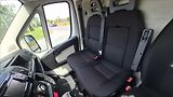 Peugeot Boxer 2,2 HDi 81 Kw L1H1 klima - náhled 10