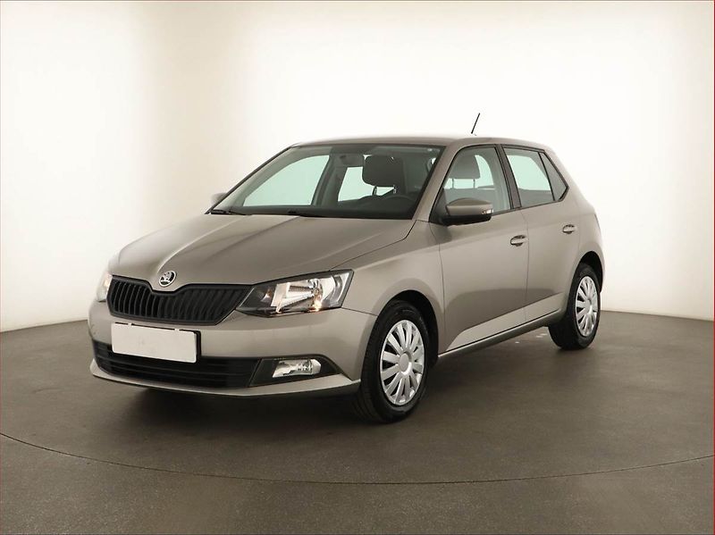 Škoda Fabia (2018) Ambition 1.0 TSI - fotka 2 z 12