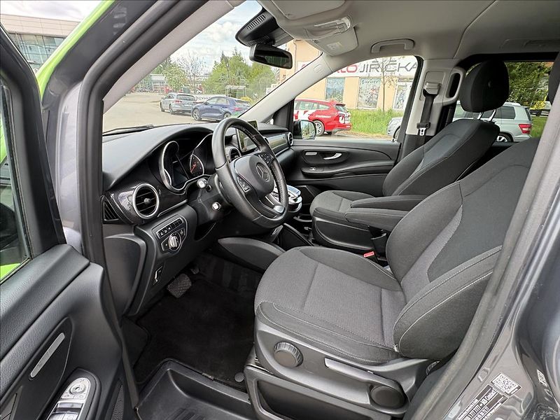 Mercedes-Benz Třídy V 2,2 250 CDi 4M,Led,Navi,Kamera - fotka 3 z 44