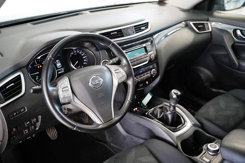 Nissan X-Trail - fotka 13 z 24