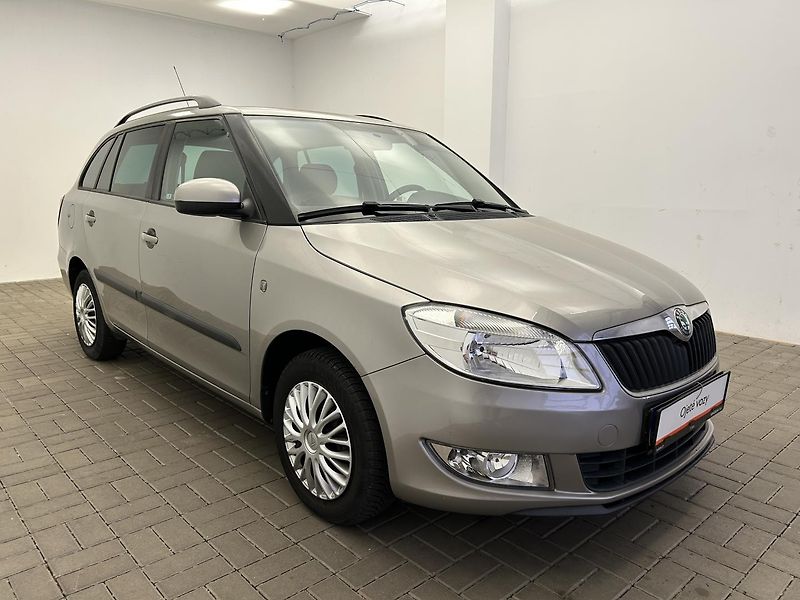 Škoda Fabia 1.2 TSI Ambiente - fotka 22 z 22