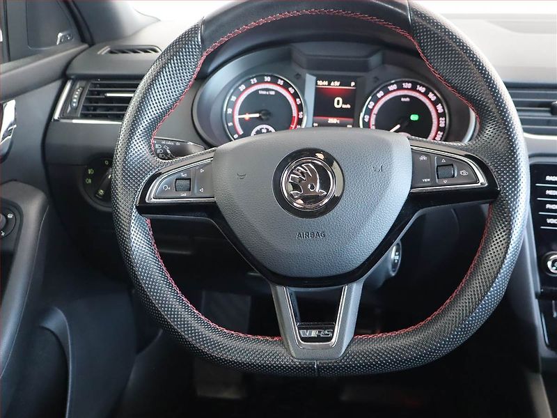 Škoda Octavia (2019) RS 2.0 TDI, Automat, Kůže - fotka 16 z 27
