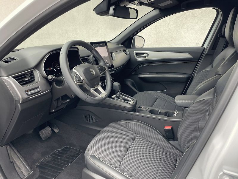 Renault Arkana (2025) TECHNO 1,3TCe 140k EDC - fotka 17 z 23