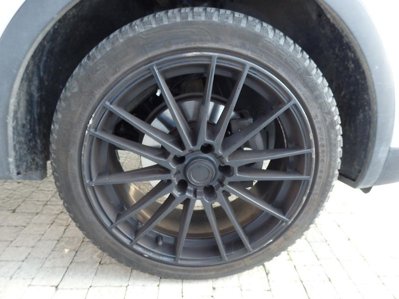 Renault Kadjar 1.3 TCe 103 kW ZÁVĚS, KLIMA - fotka 18 z 21
