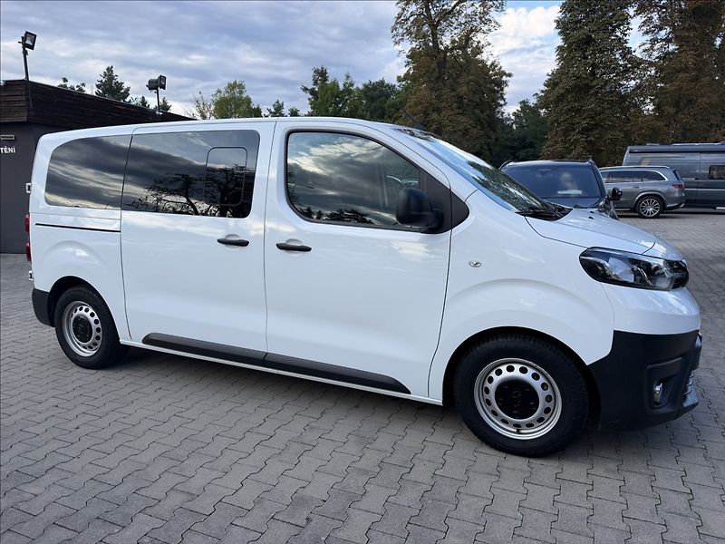 Toyota ProAce 9Míst ČR 1.maj. - fotka 4 z 21