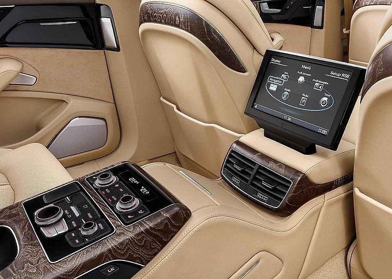 Audi A8 L Extended.
