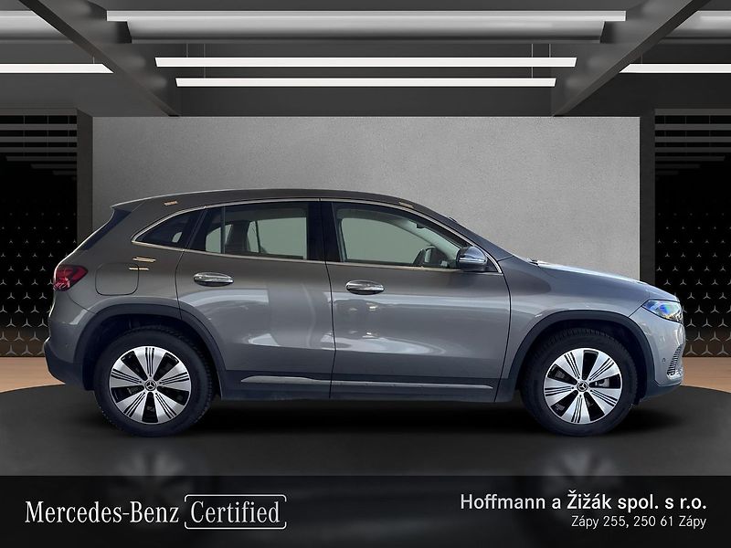 Mercedes-Benz EQA 250+ - fotka 4 z 20