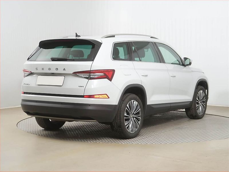 Škoda Kodiaq (2023) 2.0 TDI - fotka 5 z 17