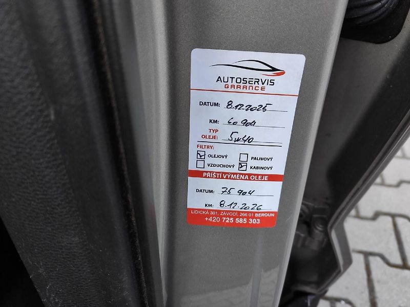 Škoda Karoq (2018) Ambition 1.0 TSI 96kW MAN6 TZ - fotka 24 z 30
