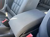Volkswagen Touran (2011) 2.0 TDi, DSG, bixen - náhled 17