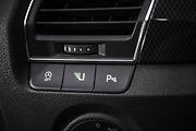 Škoda uvádí na trh platformu pro sdílení vozidel Uniqway.