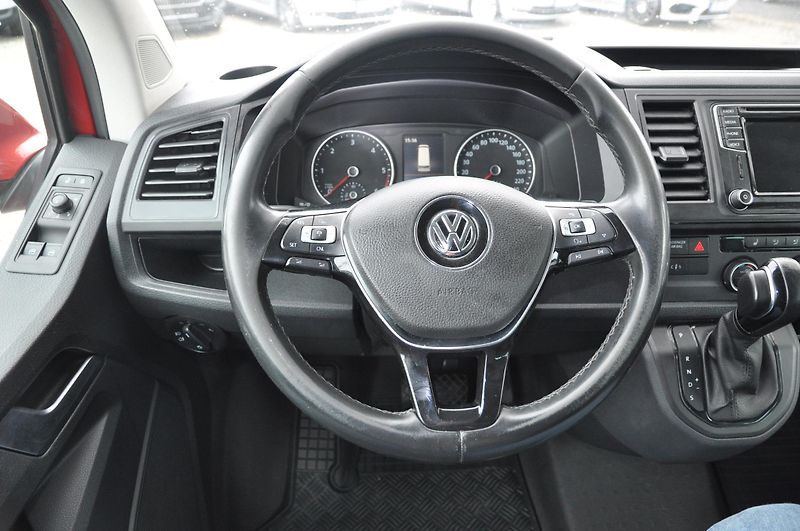 Volkswagen Caravelle 2.0TDi 150kW 4x4 A/T Liberty - fotka 12 z 21