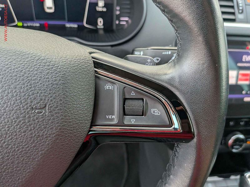 Škoda Octavia (2019) 2.0TSi, ČR, Style Extra, DSG - fotka 14 z 16