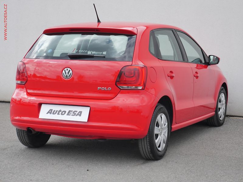Volkswagen Polo (2012) 1.2 TSi, ČR, AC, park.asist - fotka 4 z 18