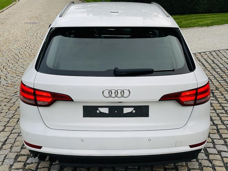 Audi A4 3.0TDI AUT KAMERA SERVISKA  - fotka 15 z 45