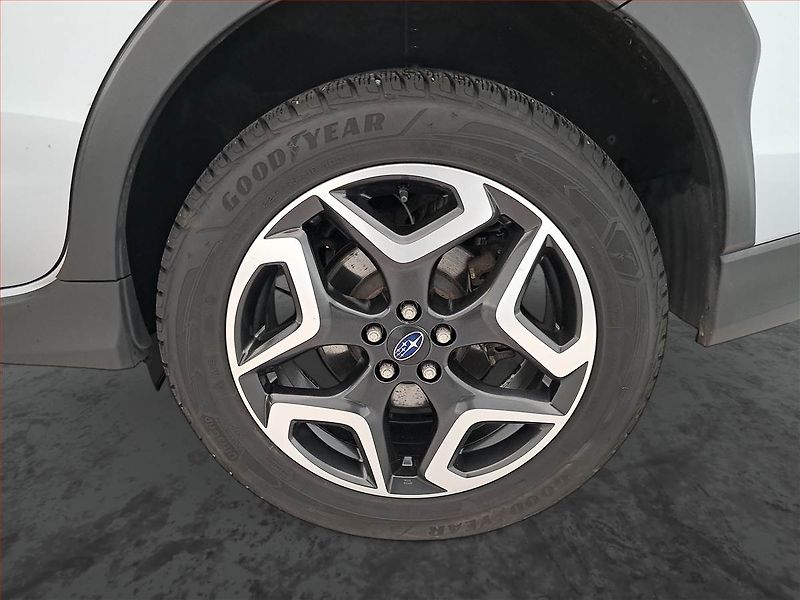 Subaru XV (2021) 2.0 e-Boxer - fotka 15 z 17