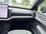 Volvo EX30 P8 CC AWD ULTRA / + sada pneu  - náhled 21