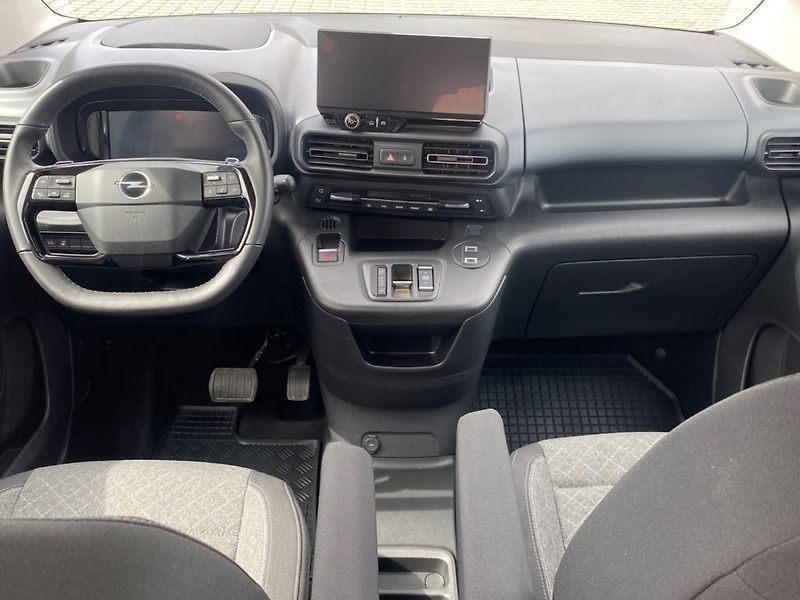 Opel Combo (2024) XL 1,5CDTI (96kW)7Míst - fotka 13 z 38