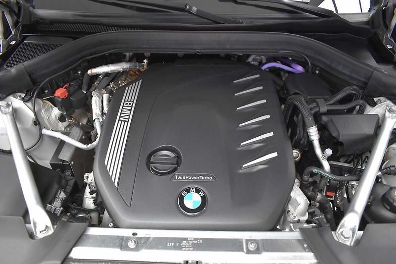 BMW X4 xDrive30d ///MSPORT*ZÁRUKA*ČR - fotka 44 z 53