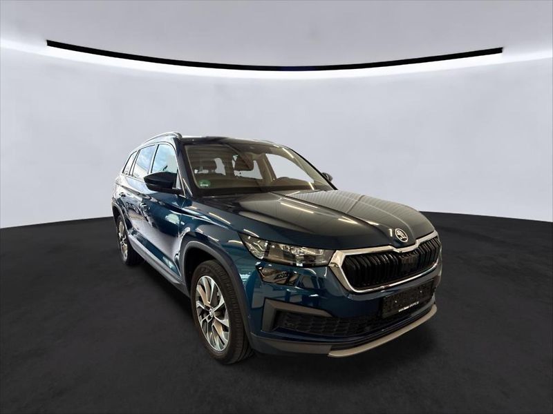 Škoda Kodiaq 2,0 TDI 4X4 147 KW TAŽNÉ PANO - fotka 2 z 9