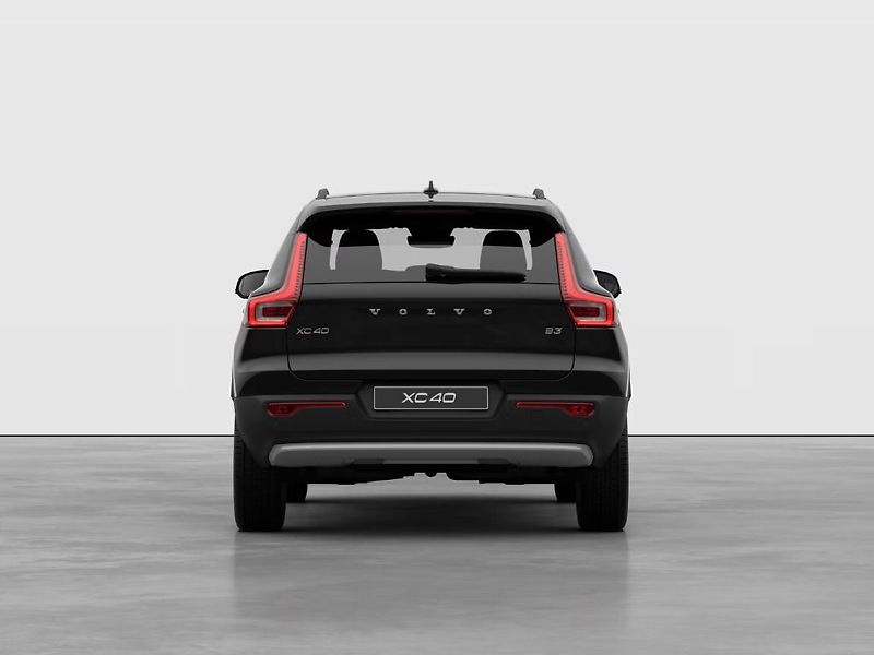 Volvo XC40 ESSENTIAL B3 FWD 120kW - fotka 6 z 13