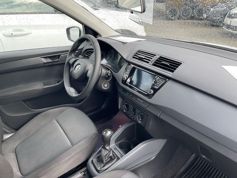 Škoda Fabia 1.0 TSi 70 kW NEHAVAR-DPH-ČR ! - fotka 13 z 25