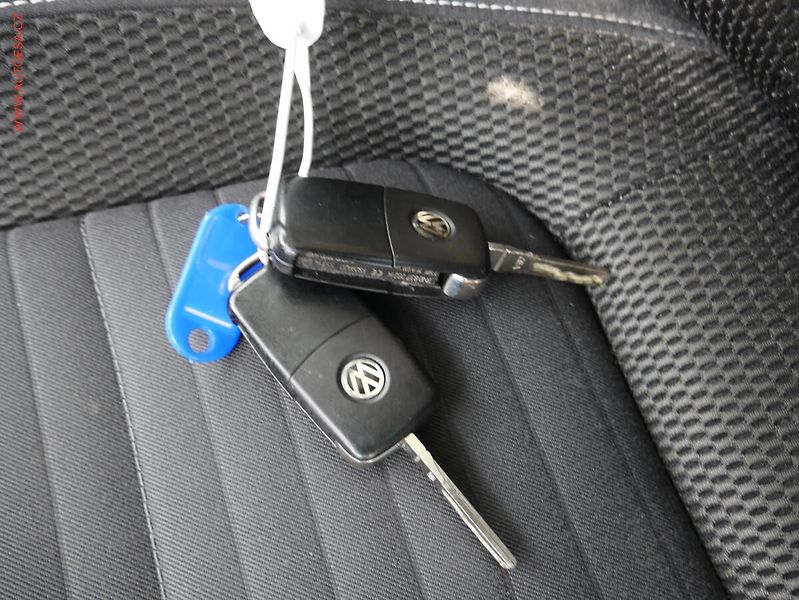 Volkswagen Sharan (2014) 2.0 TDI, panorama, autoAC - fotka 21 z 21