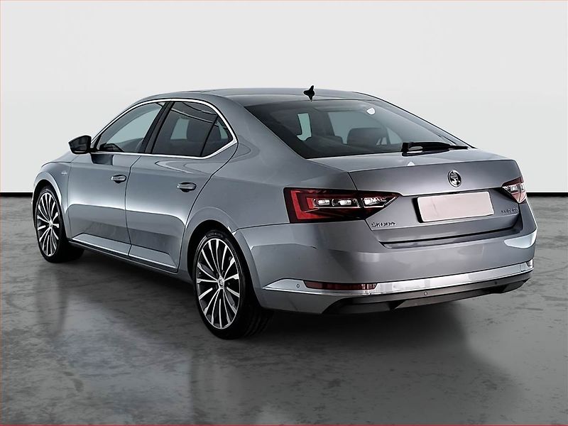 Škoda Superb (2017) Laurin&Klement 2.0 TSI - fotka 4 z 26