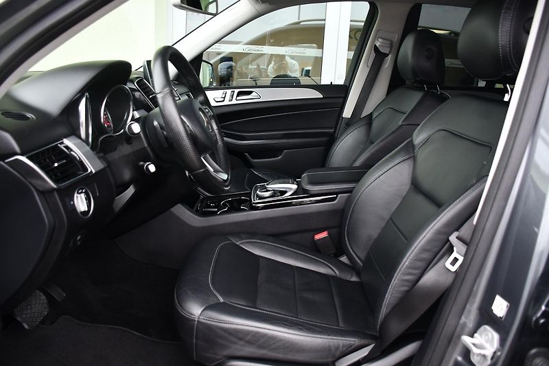 Mercedes-Benz GLE 350D 4MATIC VZDUCH ČR - fotka 13 z 42