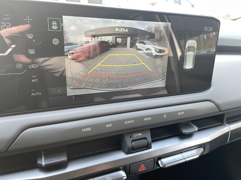 Kia EV3 (2025) AIR 150kW + 58 KWh - fotka 17 z 32