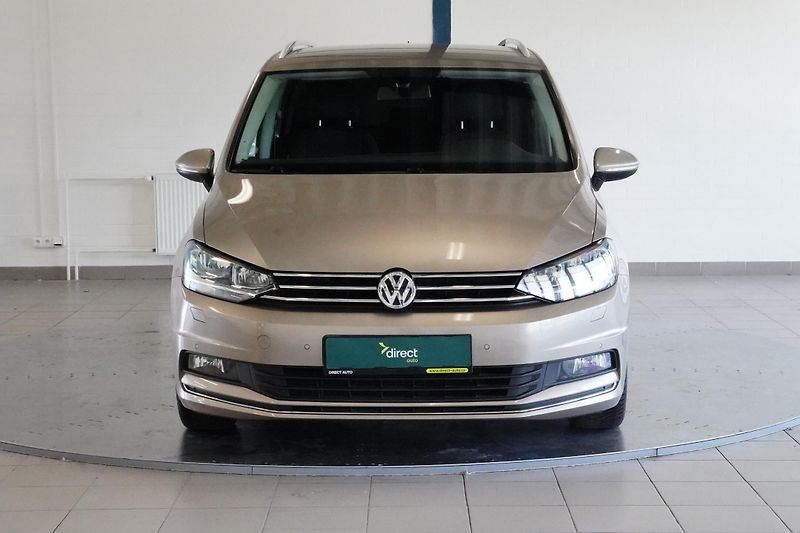 Volkswagen Touran - fotka 3 z 24