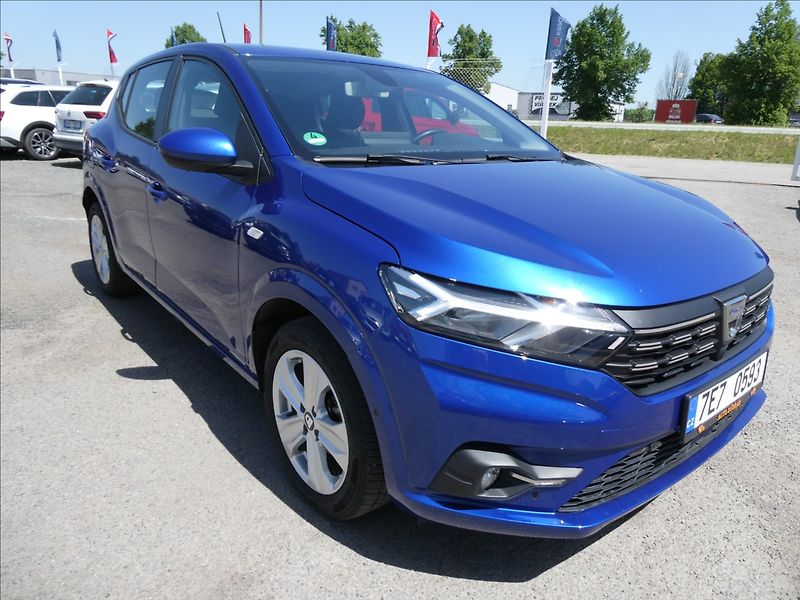 Dacia Sandero 1,0 TCe 67kW Comfort, navigace - fotka 1 z 38